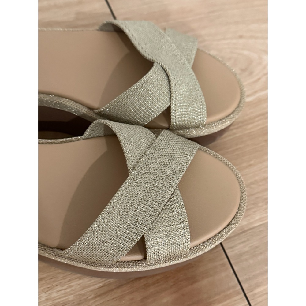 Rothys Criss Cross Platform Ankle Strap Aurora Metallic Sandal Size 10 New - Picture 2 of 6